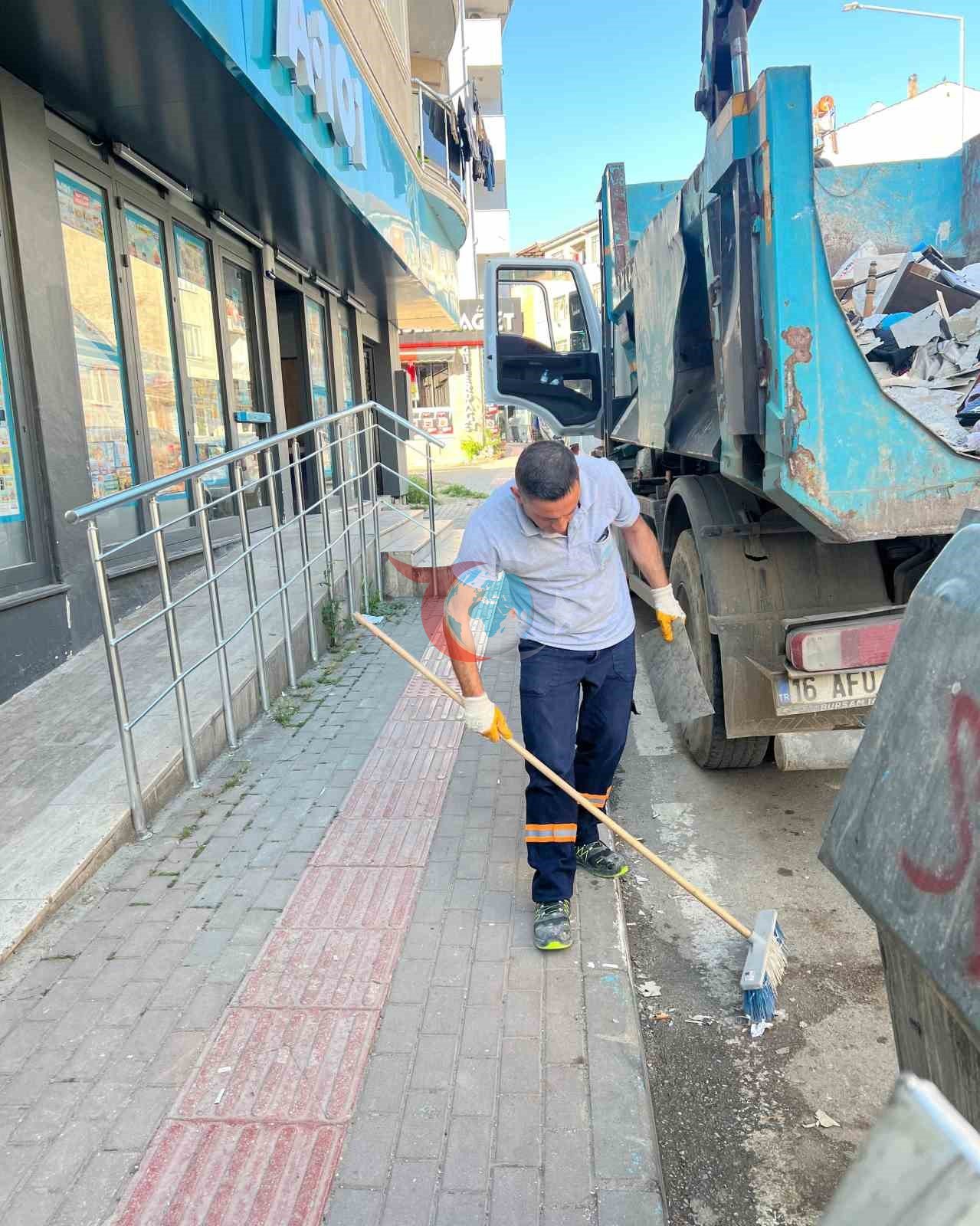 Nilüfer Belediyesi bayram boyunca sahada