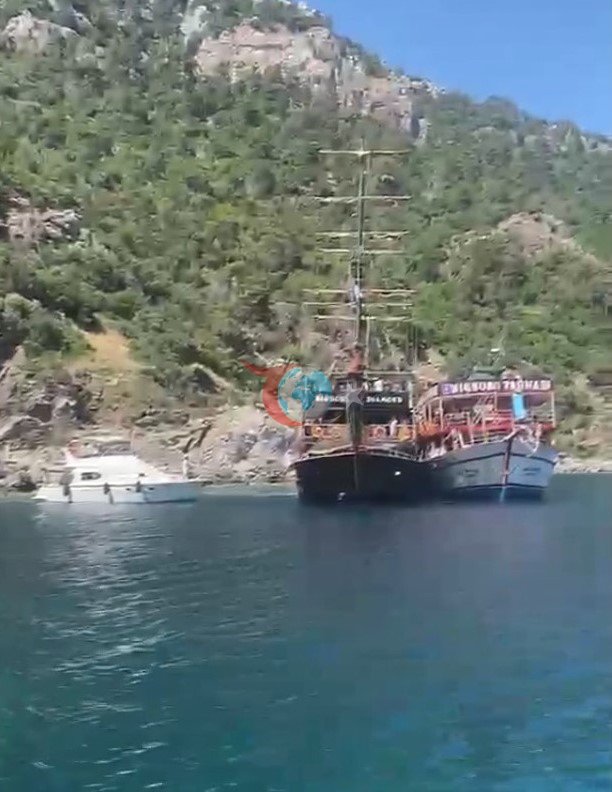 Marmaris'te Gezi Teknesi Faciası: Tahliye Anları Görüntülendi
