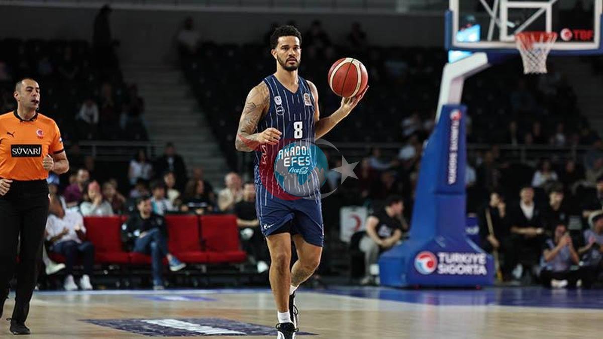 Anadolu Efes, Türk Telekom'u Geçerek Yarı Finale Yükseldi
