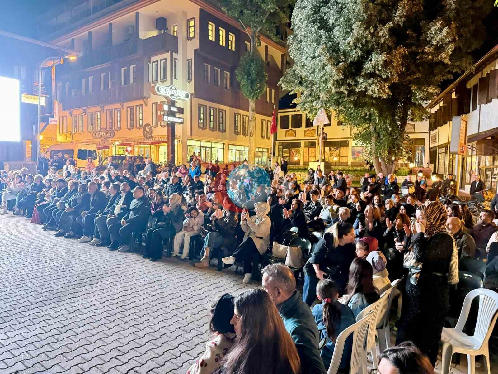 Kemaliye'de Kültür ve Kardeşlik Fasıl Gecesinde Buluştu