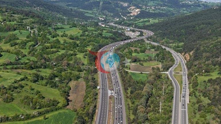 Bayramdan qayıdarkən yol sınağı Bolu keçidində uzun avtomobil növbələri