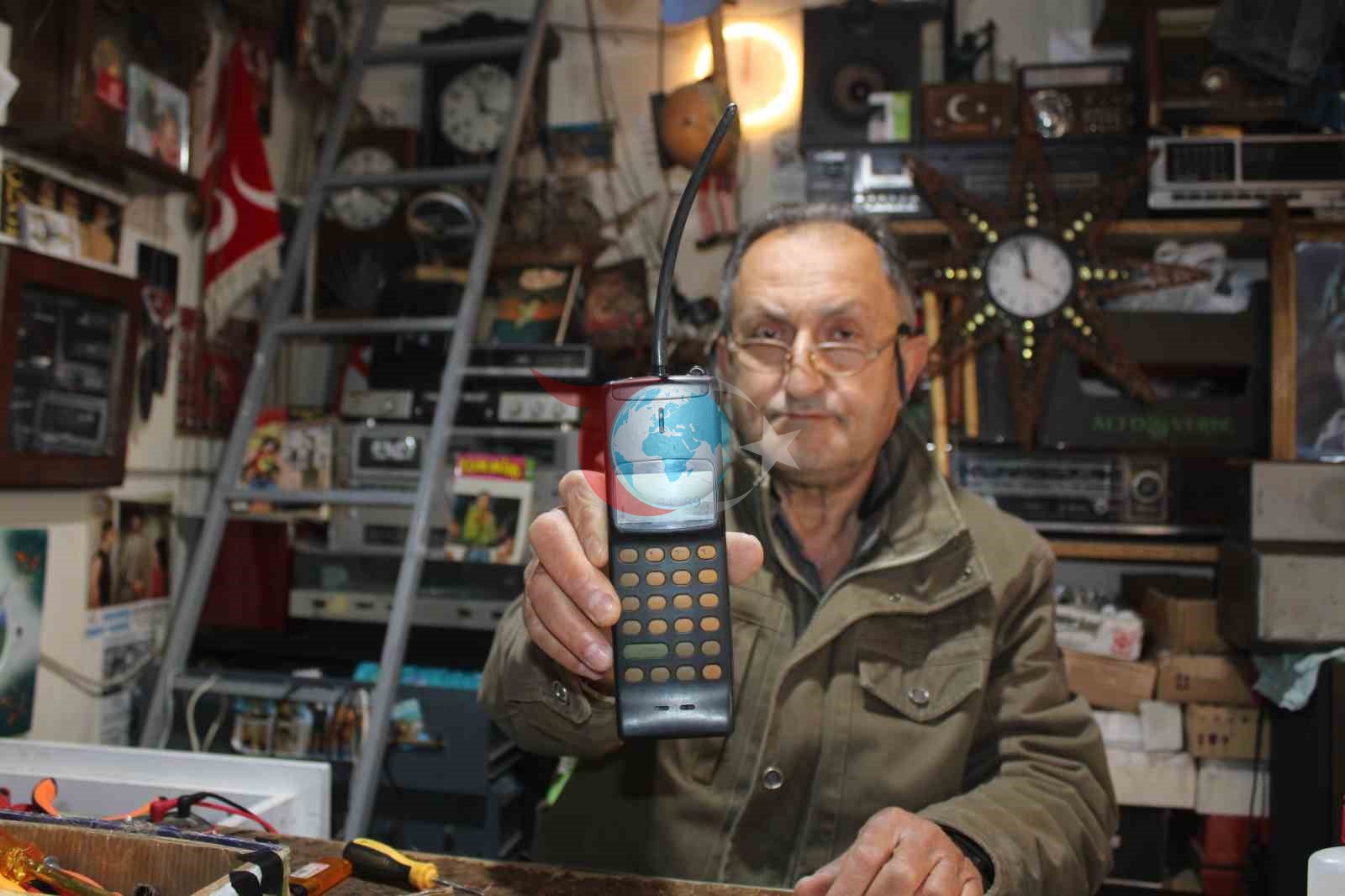 Ajan filmlerinin uydu telefonu Aydın&rsquo;da yeniden çalıştı