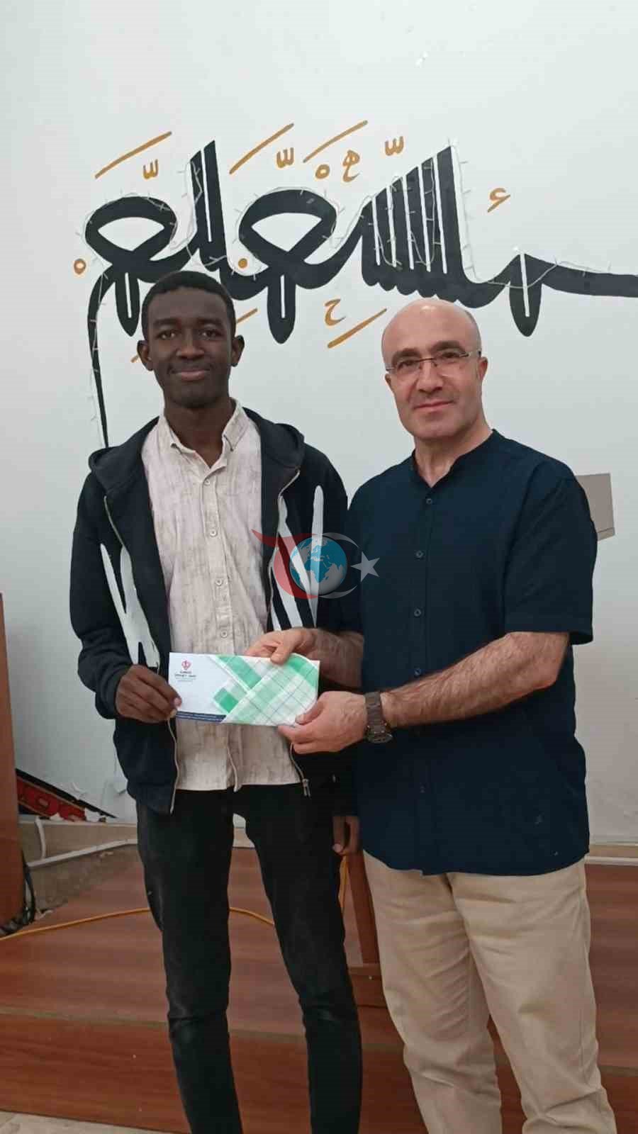 Uluslararası öğrencilerle yürek ısıtan bayramlaşma