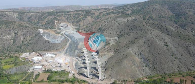 Bakan Uraloğlu: 42 ili birbirine bağlayacak proje, devlet yolundaki trafik yükünü azaltacak