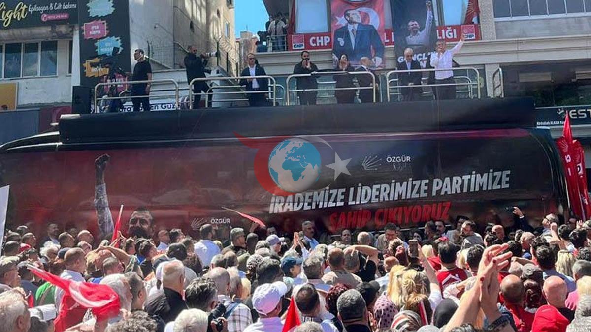 CHP'li Özgür Özel: Parti İçin Acil Kurultay Çağrısı