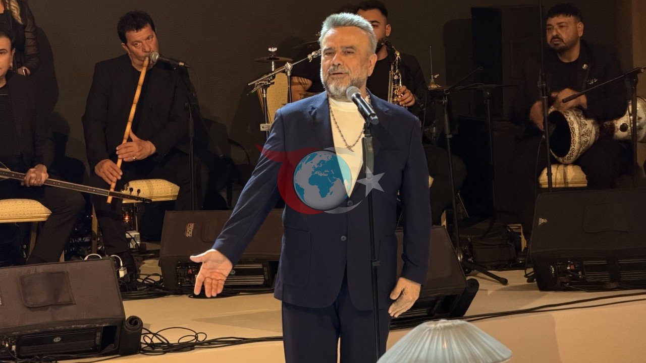 Bülent Serttaş Täze aýdymy bilen dynç alyş höwesini döretdi