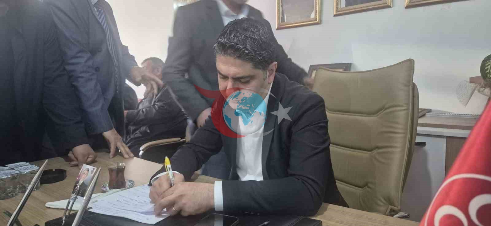MHP'li Özdemir Sarız'da Yol Sorununa Çözüm Arıyor