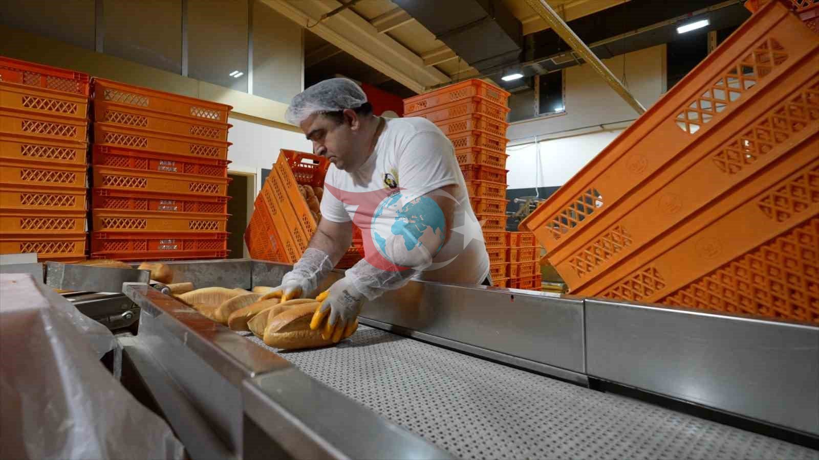 Kayseri'de Günlük 100 Bini Aşan Ekmek Üretimi Devam Ediyor