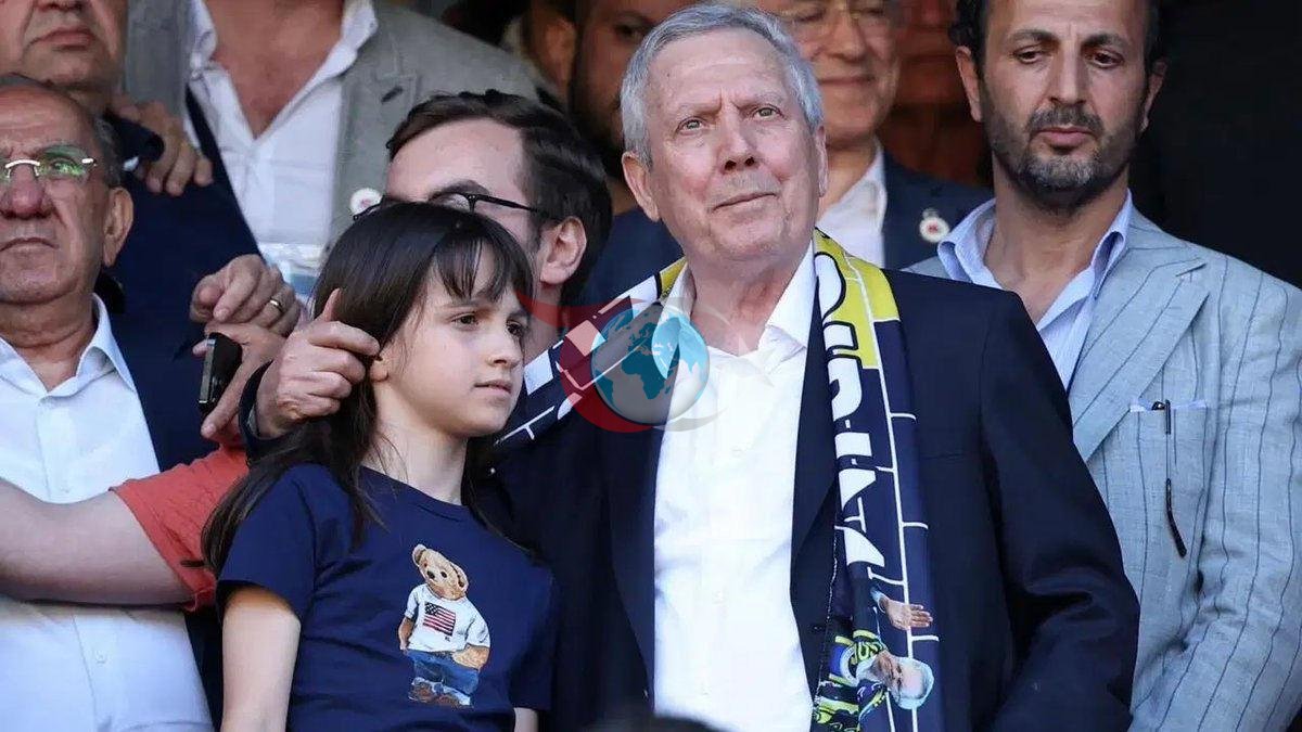 Əziz Yıldırım və qızı Yaz Yıldırım