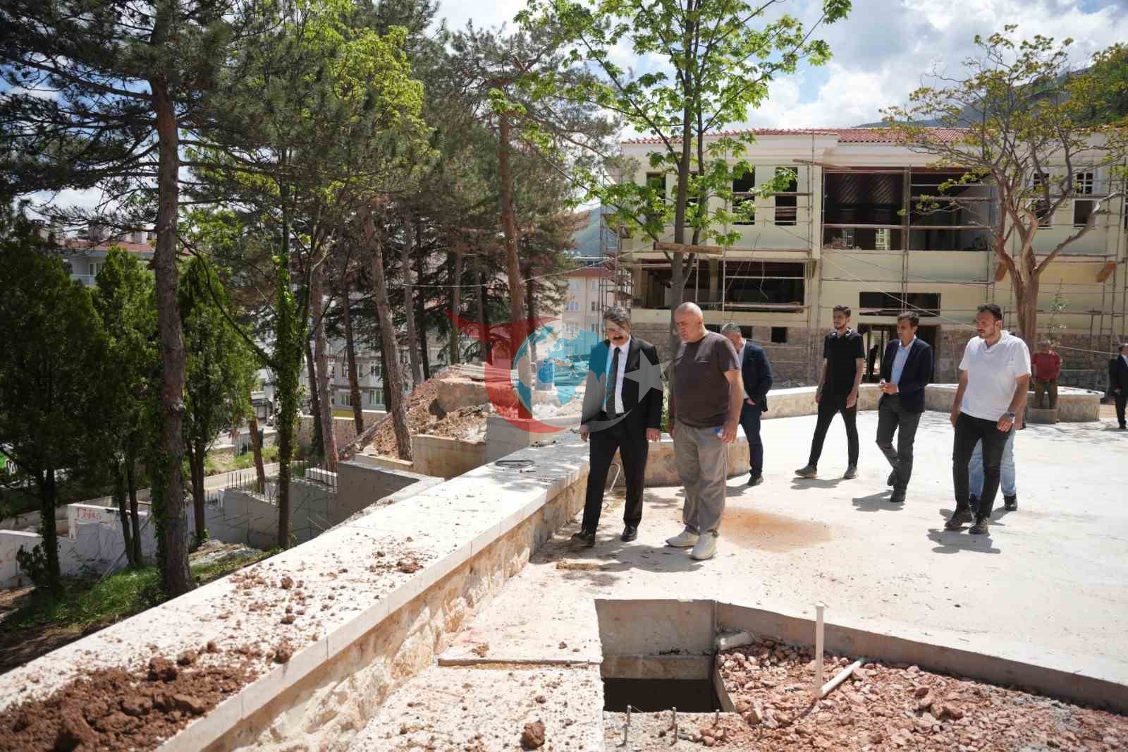Mollaarap'ta Değişim Rüzgarı: Tarih ve Doğanın Buluşması