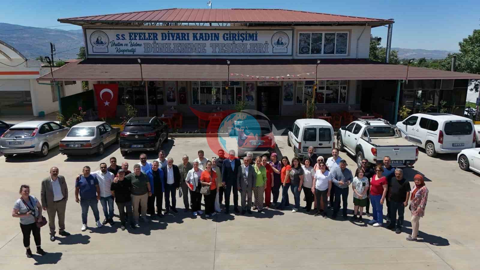 Ege journalistsurnalistleri Efes ülkesinde duşuşdylar