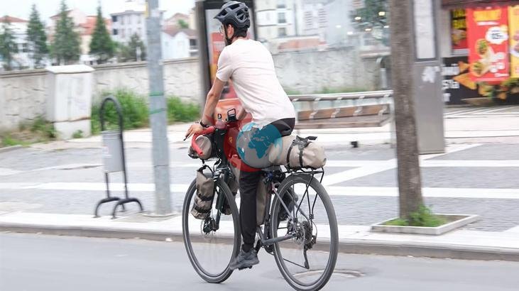 Milano'dan Tokyo'ya Uzanan Tutkulu Bisiklet Yolculuğu