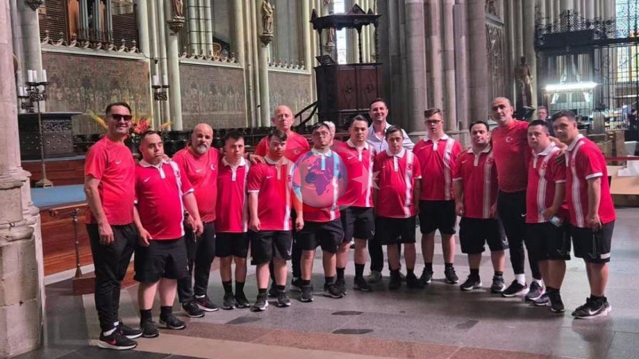 Down Sendromlu Futsal Takımı Avrupa'da Zirveye Çıktı