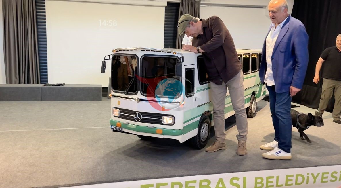 Eskişehir'de Benzersiz Minyatür Otobüs Sergisi