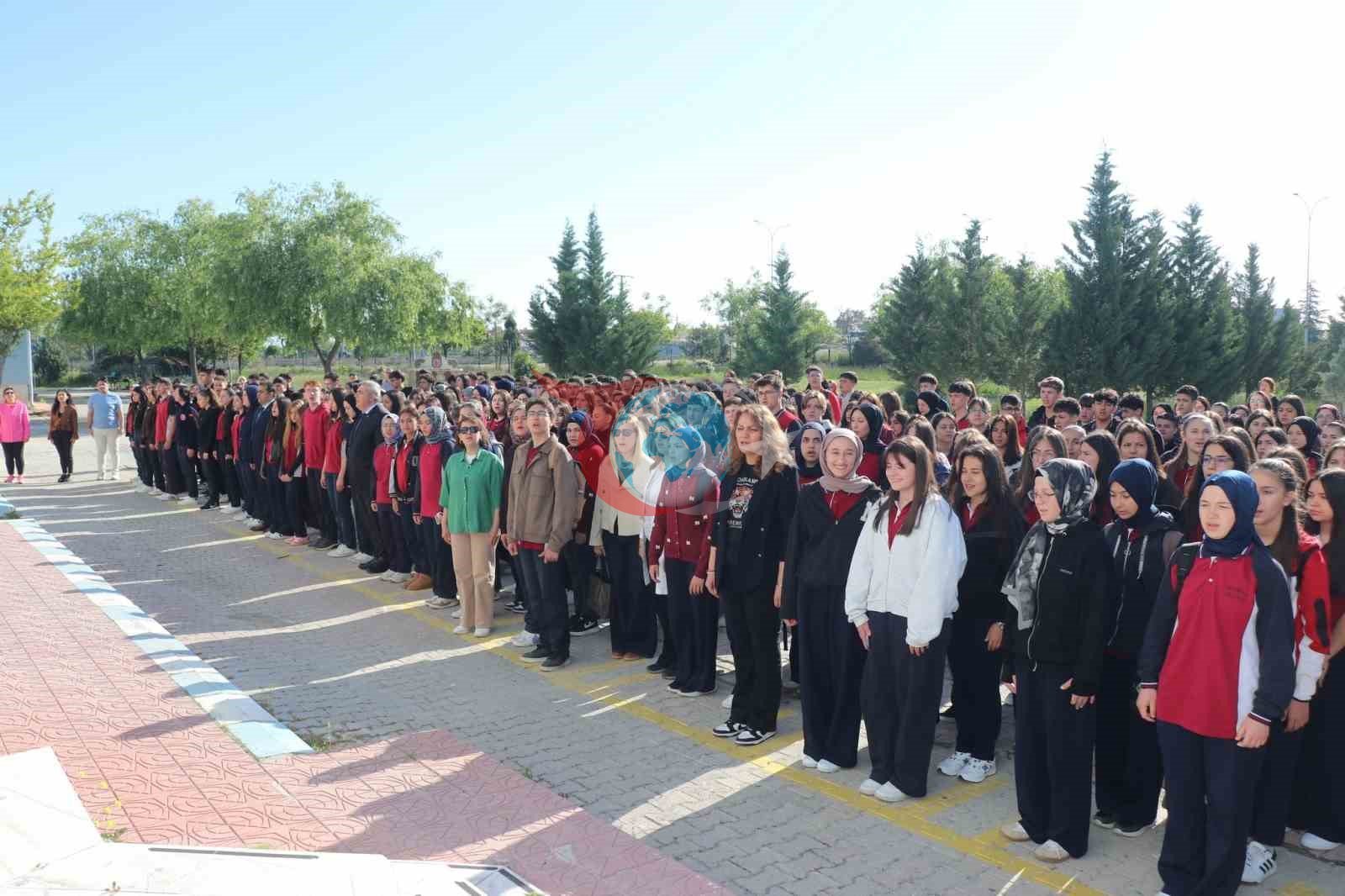 Afyonkarahisar'da Eğitim Bayram Sonrası Yeniden Başladı