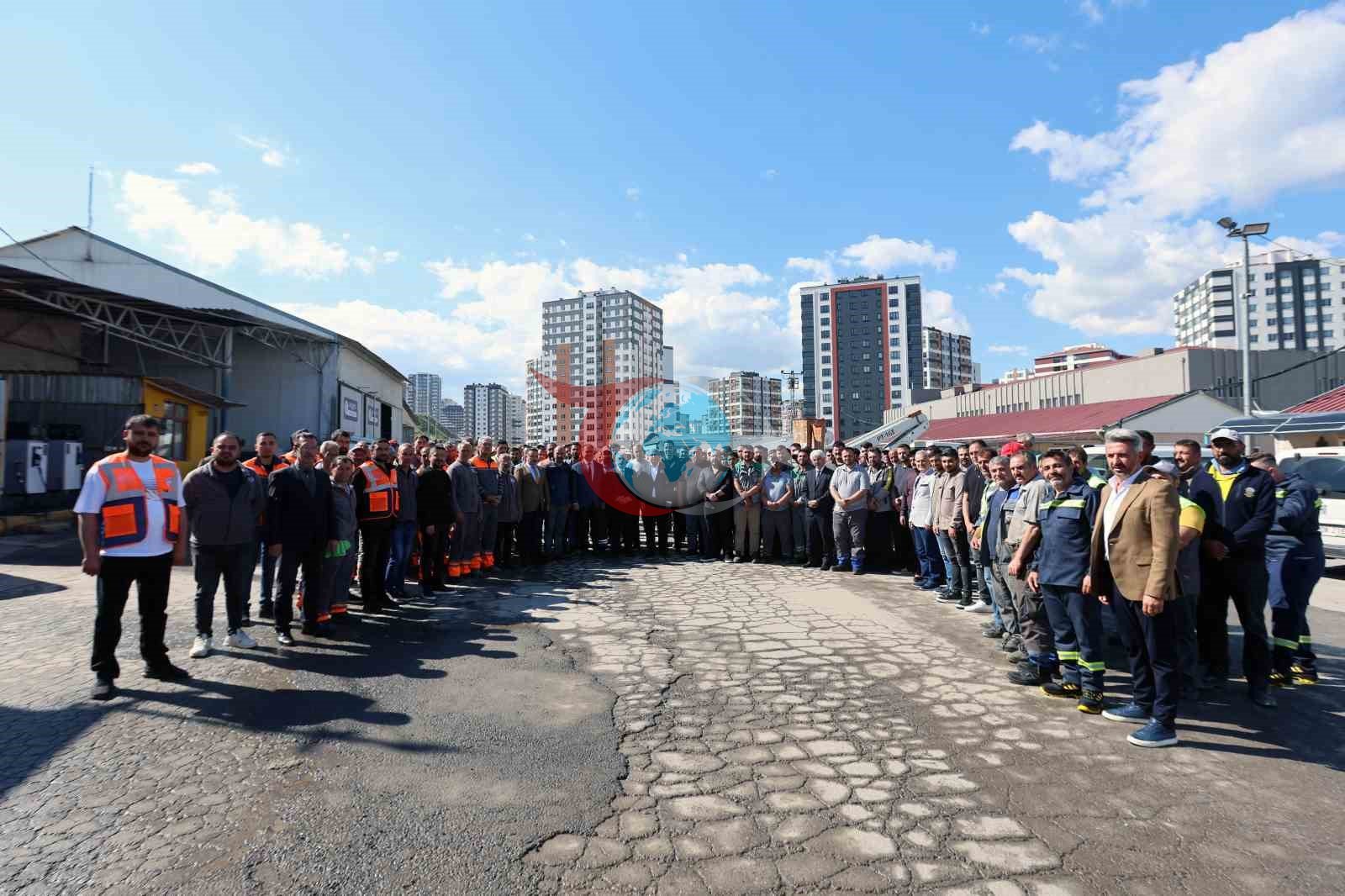 Başkan Yalçın’dan bayramın kahramanlarına teşekkür