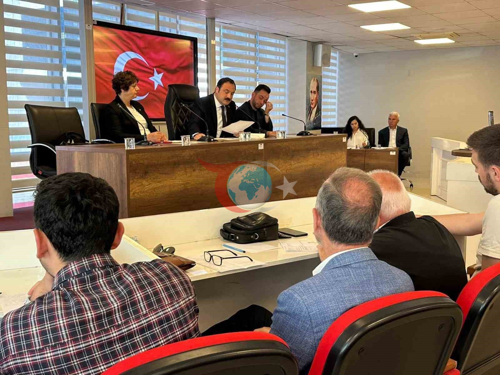 Kozlu Belediyesi'nde Kardeş Şehir Adımı ve İmar Planı Görüşüldü
