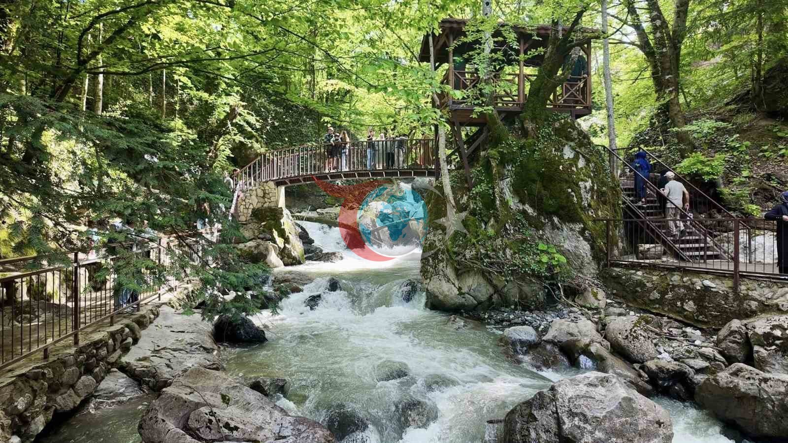 Düzce-iň tebigy gözellikleri Gurban baýramynda myhmanlary özüne çekdi