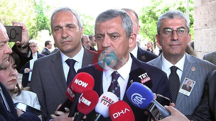 Özgür Özel Olağanüstü Kurultay İçin İmza Sürecini Başlattı
