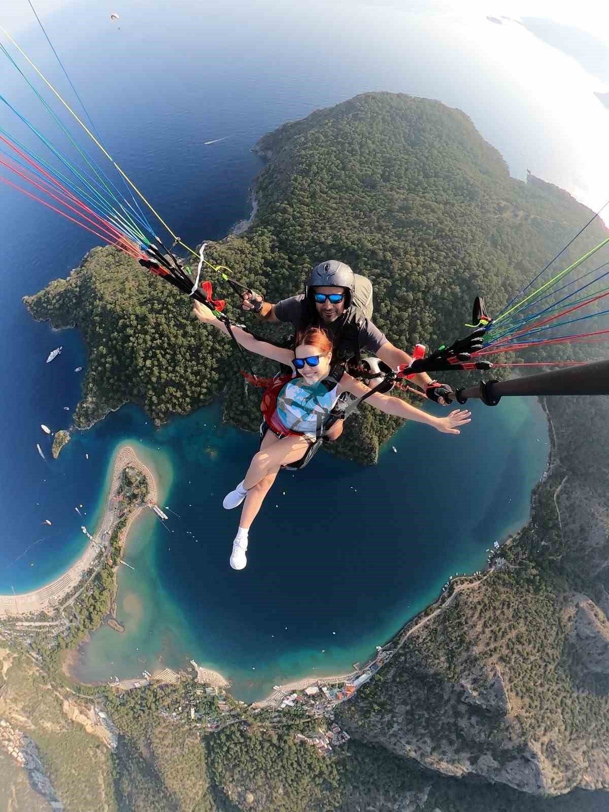 Fethiye&rsquo;de 7 günde 8 bin 435 kişi yamaç paraşütü yaptı