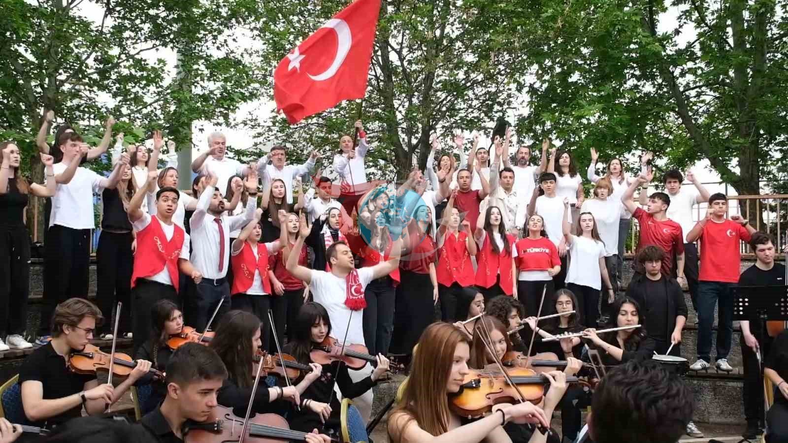 Bursa’nın genç müzisyenleri Dünya Kupası yolunda:
