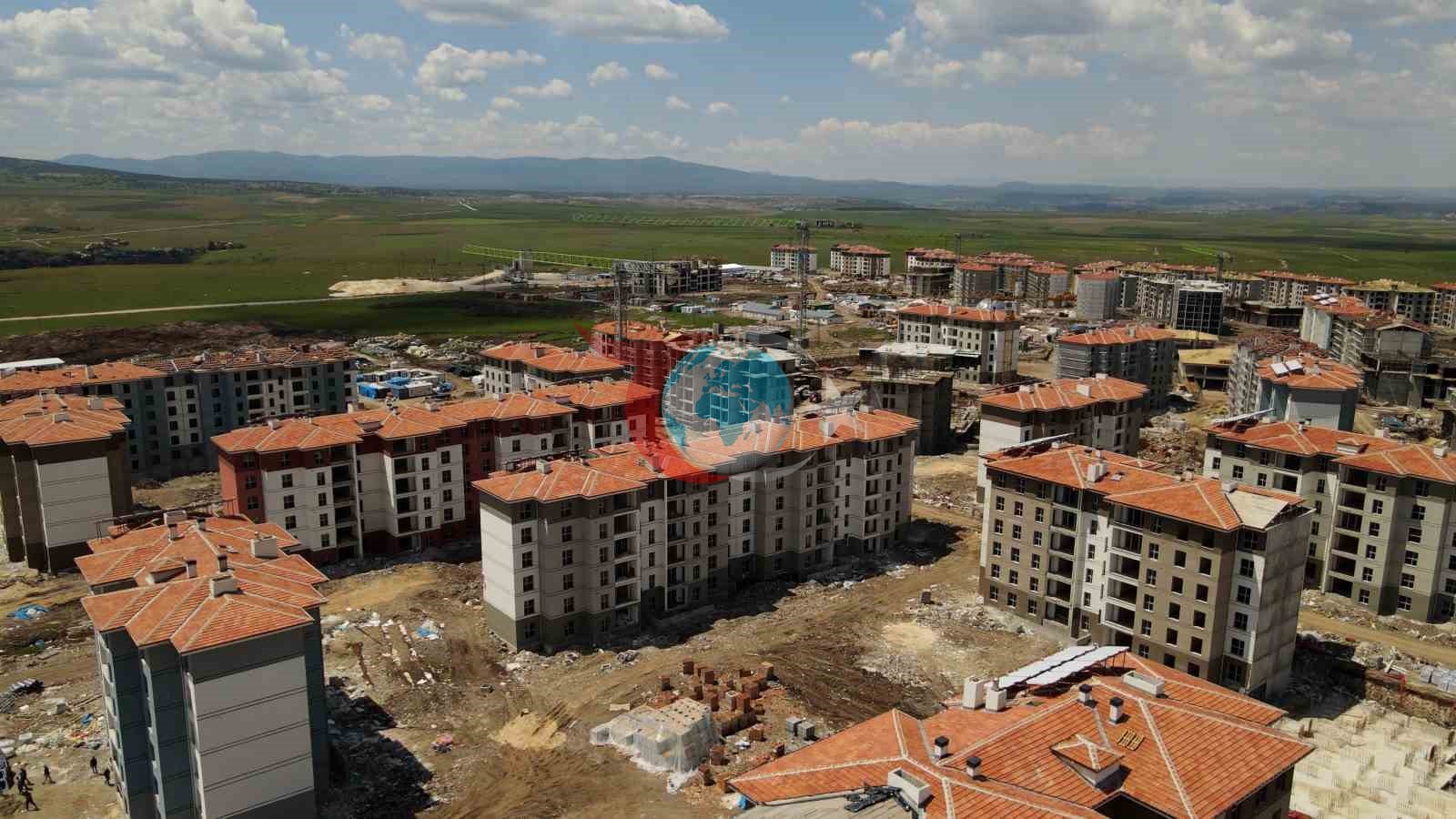 Milletvekili Gürcan ve Başkan Albayrak&rsquo;tan Kocakır TOKİ şantiyesine ziyaret