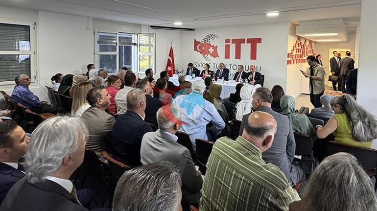 Bakan Işıkhan, Zürihte Türk vatandaşları ve STK temsilcileriyle bir araya geldi
