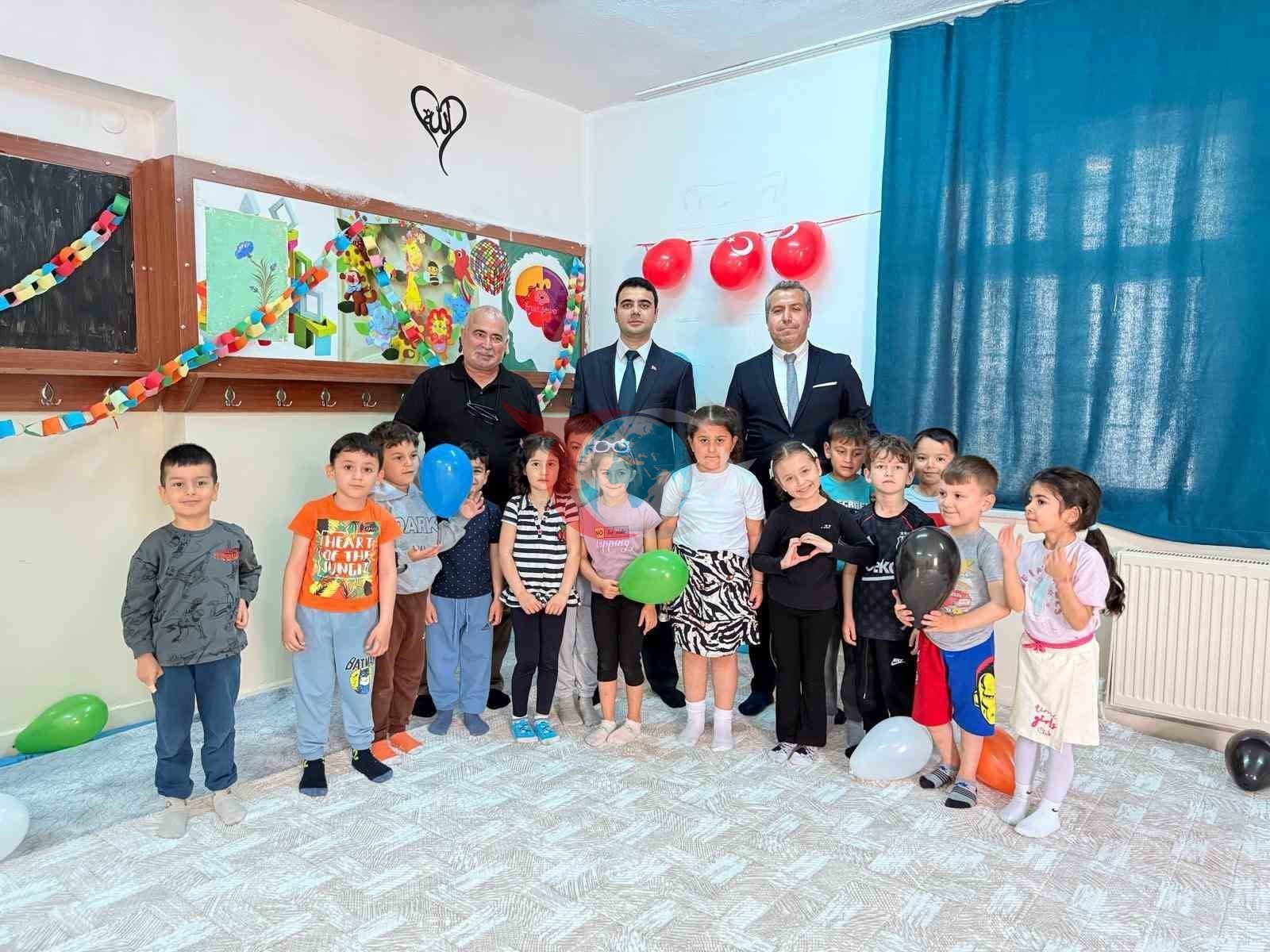 Osmaneli Kaymakamı Kılıç, Cumhuriyet Ortaokulu'nu Ziyaret Etti