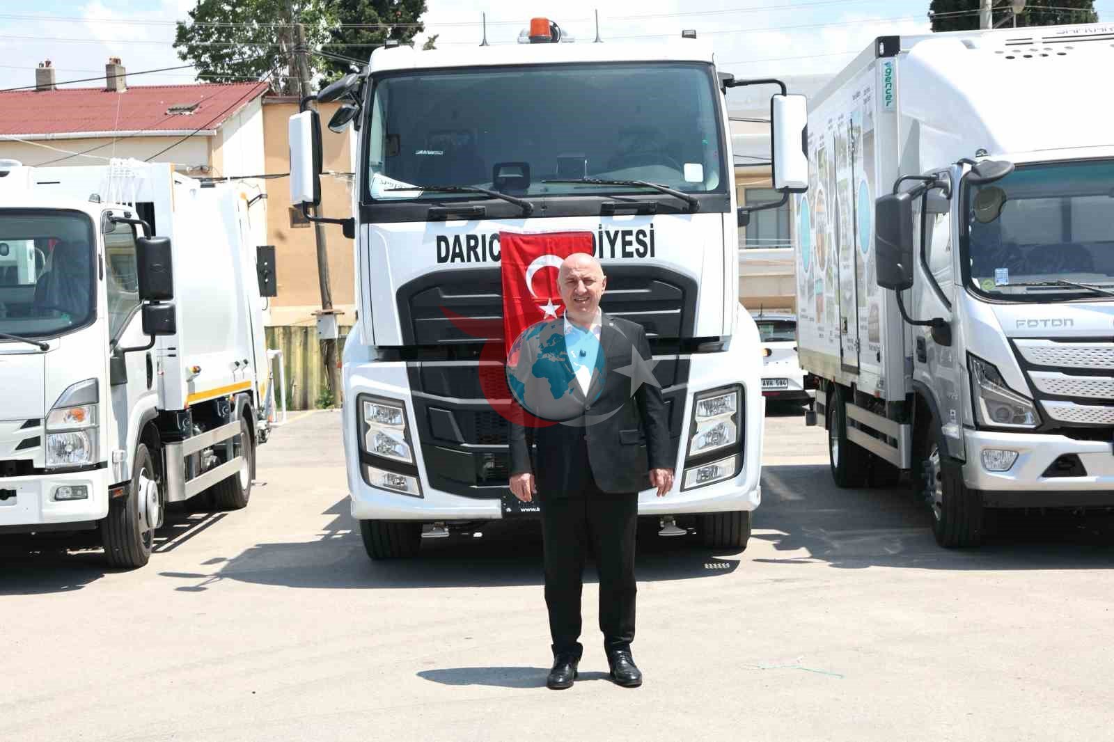 Darıca Belediyesinin araç filosuna 5 yeni hizmet aracı eklendi