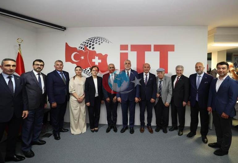 Bakan Işıkhan, İsviçre’de Türk STK Temsilcileri ile buluştu