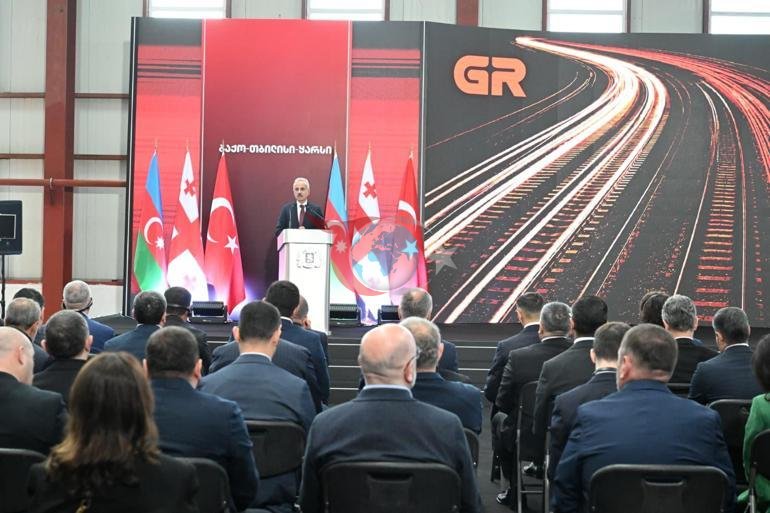 BTK Demir Yolu Hattının tam kapasite işletimi için resmi açılış töreni düzenlendi