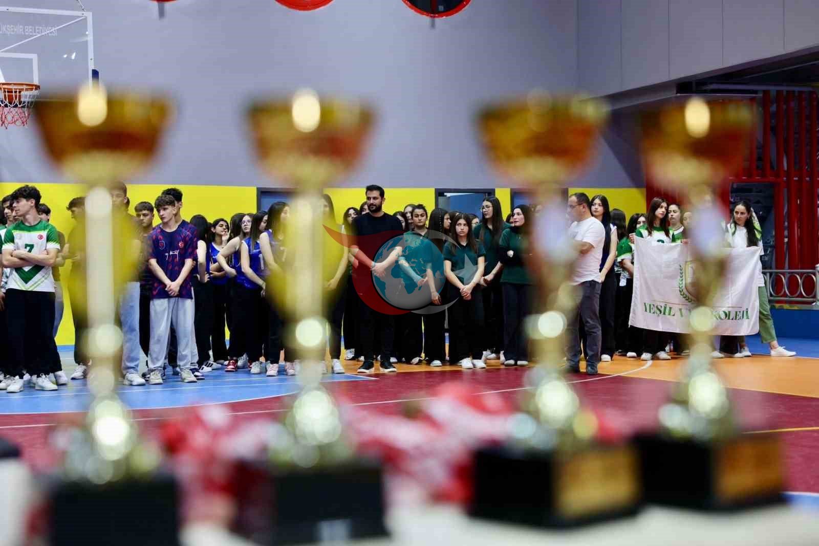 Körfez'de Genç Voleybolcular Şampiyonluklarını Kutladı