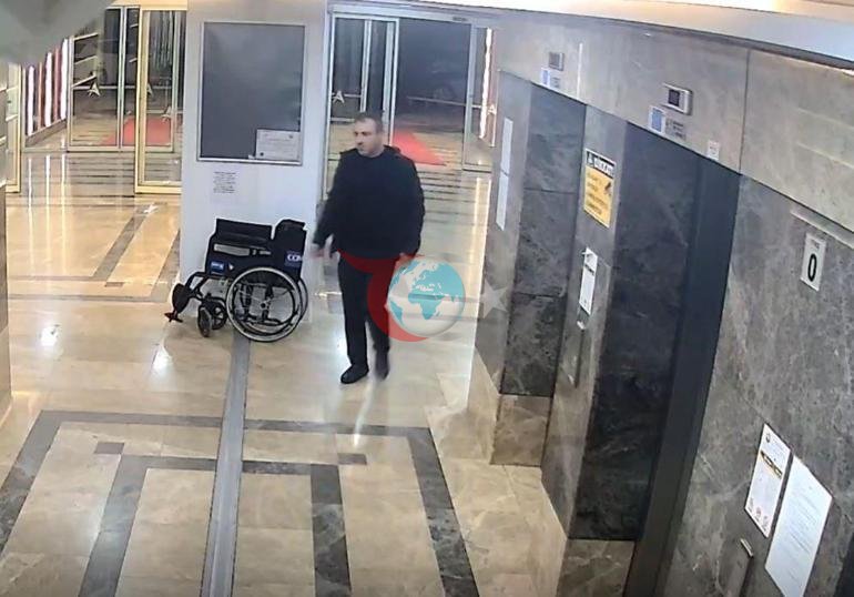 Türkanın 7. kattan düşme anı görüntüsü ortaya çıktı 1,5 dakika balkonda asılı kaldı