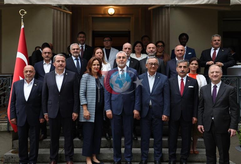 Bakan Işıkhan, Türkiye’nin BM Cenevre Ofisi Nezdindeki Daimi Temsilciliği’ni ziyaret etti