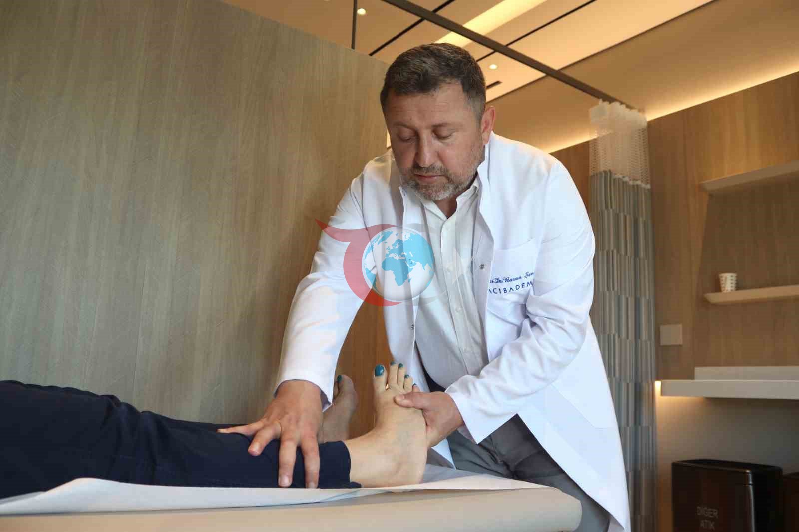 Çıplak ayakla yapılan plaj sporu ciddi sakatlığa yol açabilir