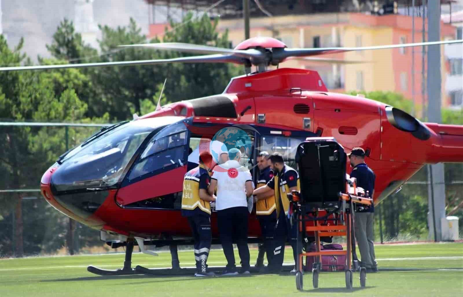 Malatya'da Kalp Krizi Geçiren Hasta İçin Ambulans Helikopter Havalandı