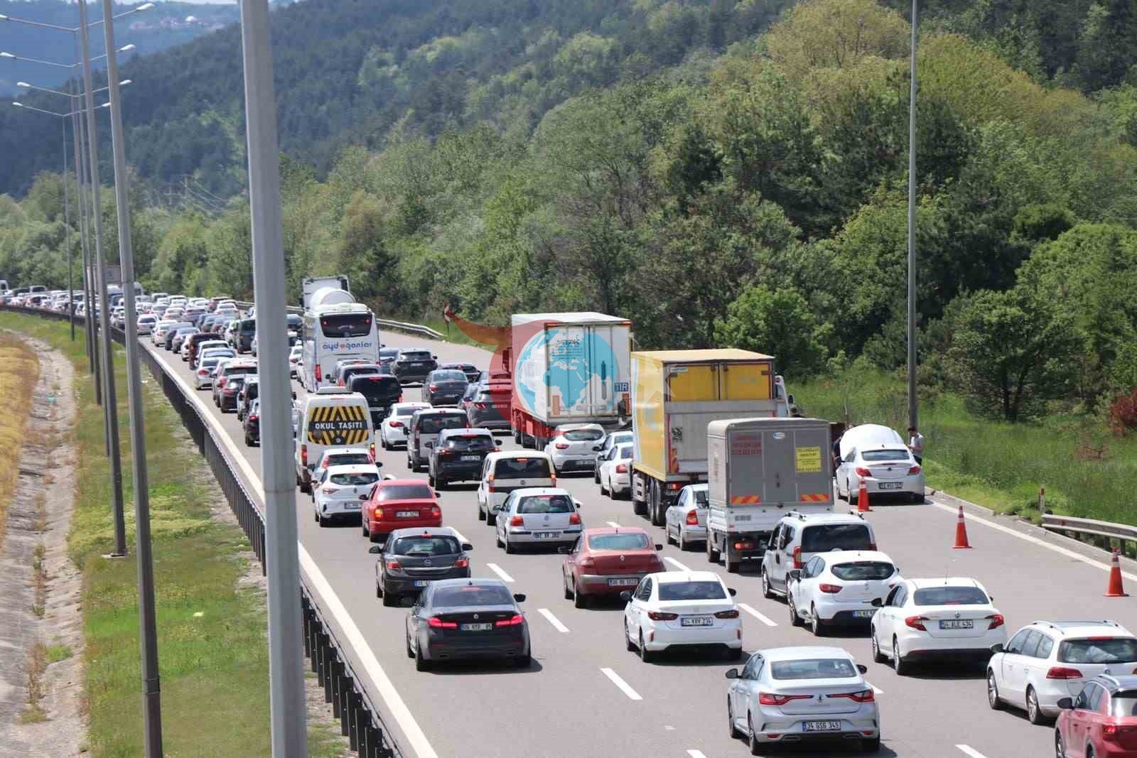 Bolu Dağı Tüneli'nden Bayramda Rekor Araç Geçişi