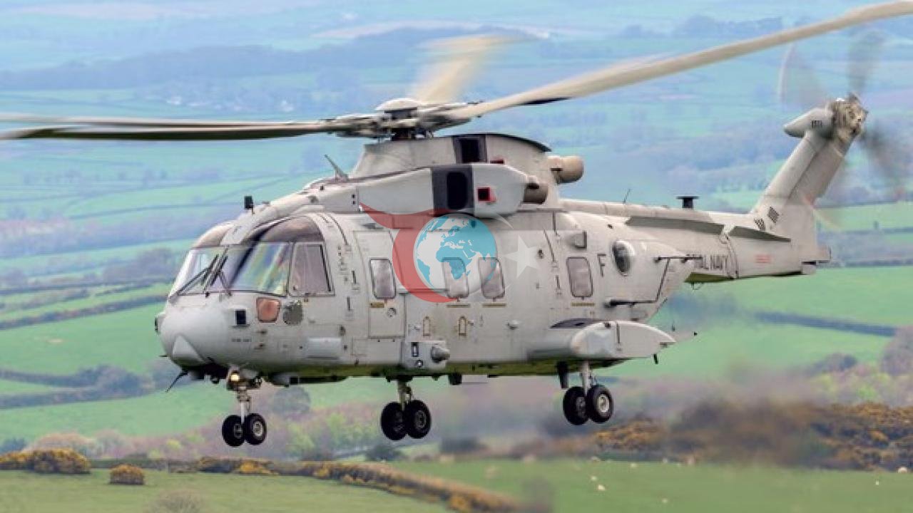 İngiliz Kraliyet Helikopteri Devon'da Düşerek Alarm Verdi