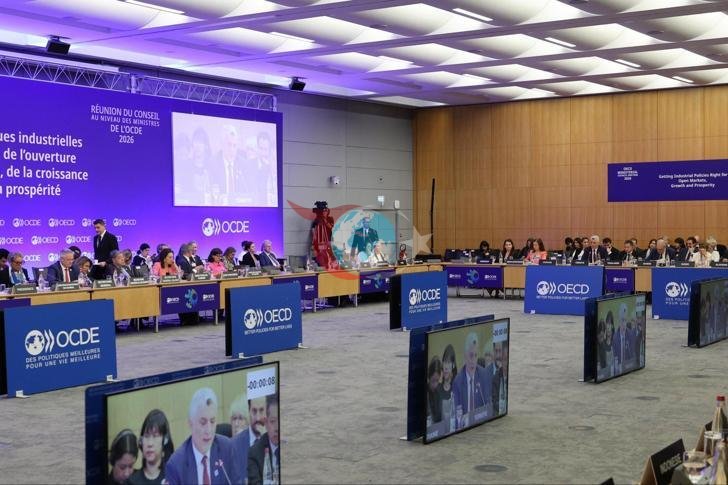 Vazir Bolat Fransiyadagi OECD vazirlar kengashi yig'ilishida ishtirok etdi