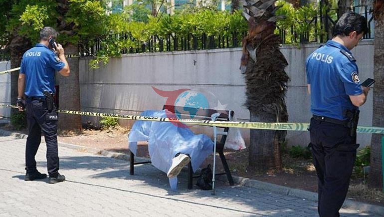 Antaliyada qəribə hadisə İfadə üçün ədliyyəyə getdi, çölə çıxanda skamyada ölü tapıldı