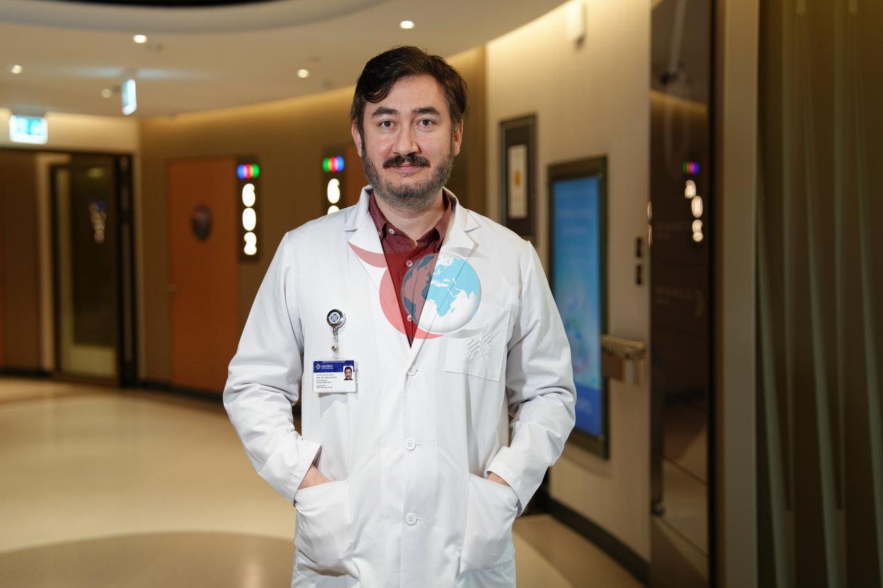 Doç. Dr. Atakan Topçu