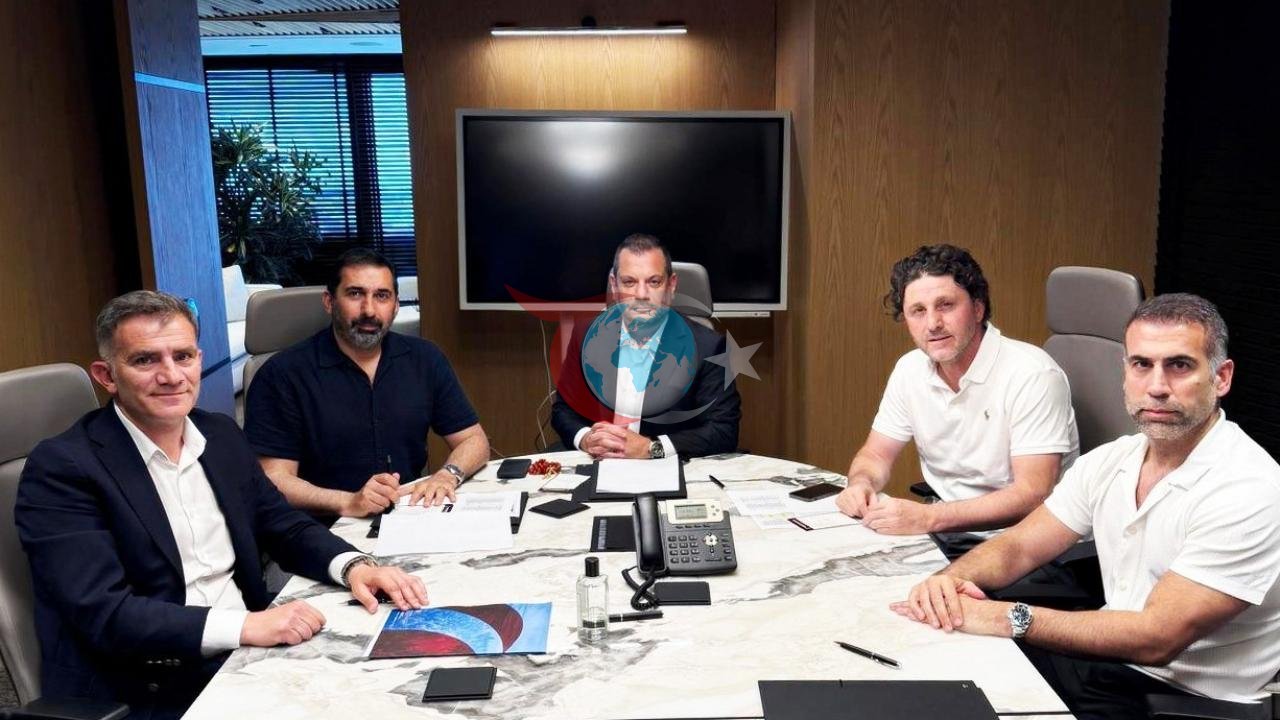 İstanbulda "Trabzonspor"un növbəti mövsüm planları müzakirə olunub