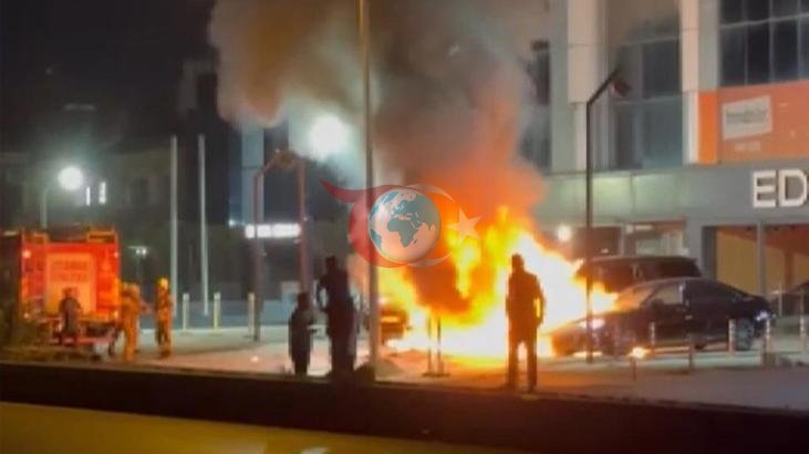 Bakırköy'de Lüks Araçlar Alevlere Teslim Oldu: 50 Milyon TL'lik Zarar