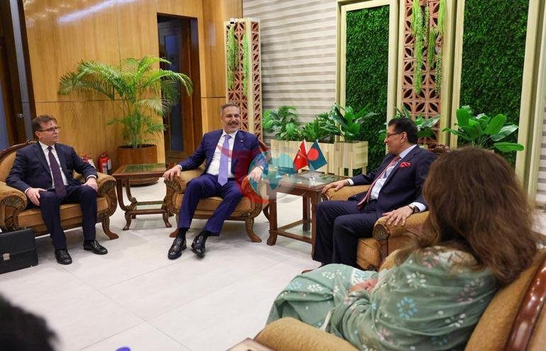 Bakan Fidan, Bangladeş Dışişleri Bakanı Rahman ile görüştü