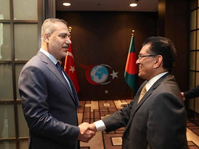 Xarici İşlər Naziri Fidan Banqladeşdə