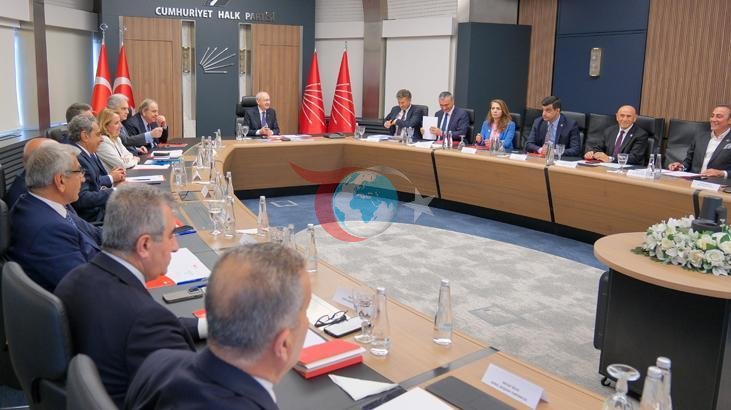 CHP'de Kriz Yönetimi: Kılıçdaroğlu'nun Üç Stratejik Hedefi