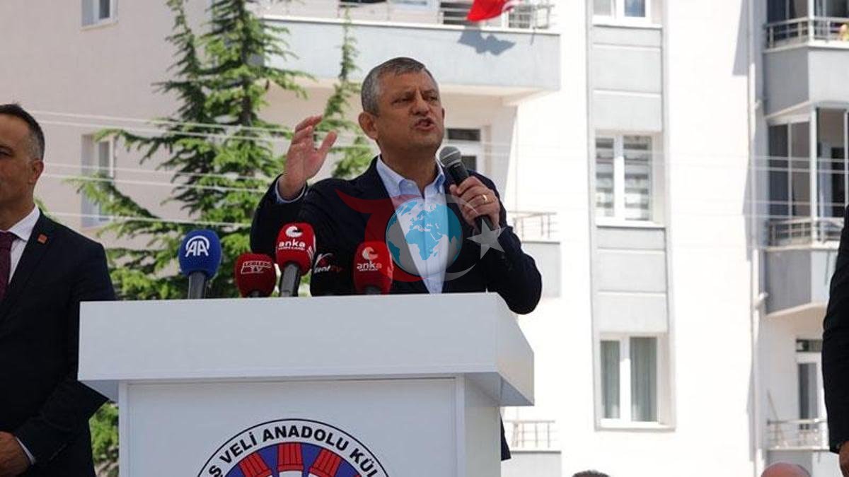 Özgür Özel'den Kararlılık Mesajı: 'Baş Eğmeyeceğim'