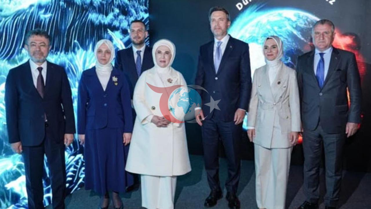 Bakan Bayraktar, Sıfır Atık Festivali'nde Yenilenebilir Enerji Vurgusu Yaptı