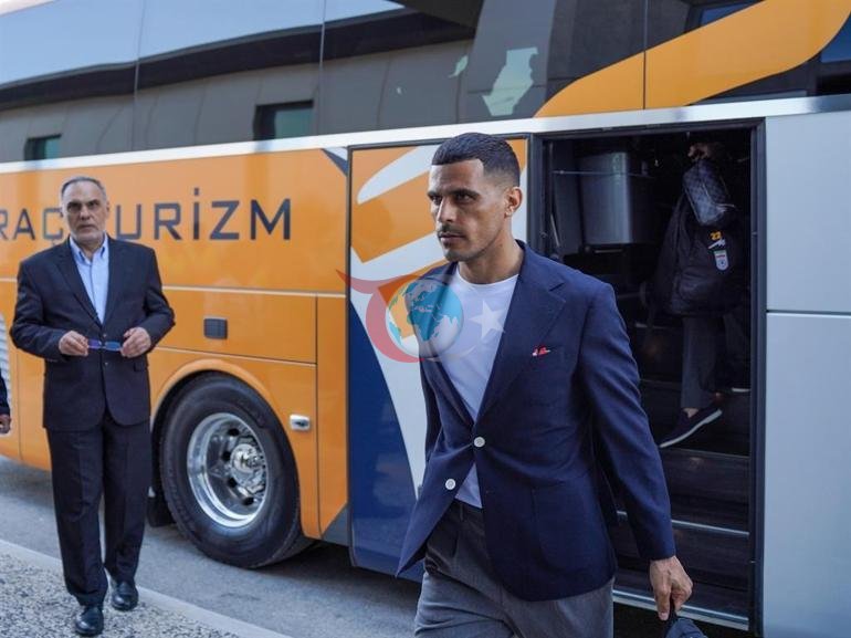 İran, Dünya Kupası için Antalyadan ayrıldı