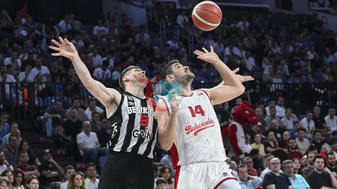 Bahçeşehir Koleji Beşiktaş'ı Uzatmalarda Mağlup Etti